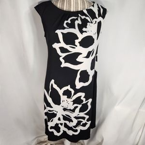 London Times Black & White Floral Cap Sleeve Dress Size 4